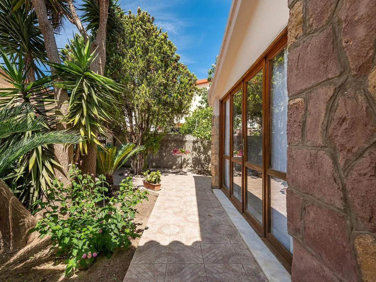 Villa Iole Apartment Carloforte  İtalya